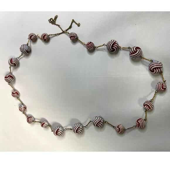 VTG Red and White Bulb Bead Necklace with Gold Tone Accent - Picture 4 of 4